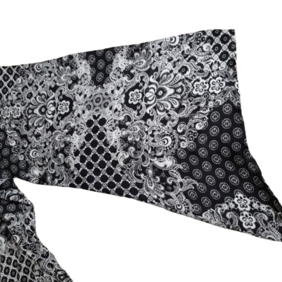 Ellen Tracy - Gorgeous black and white fluid tunic for women  - Size: M - Picture 6 of 14